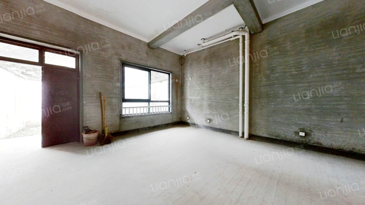 山水华庭二手房实景图