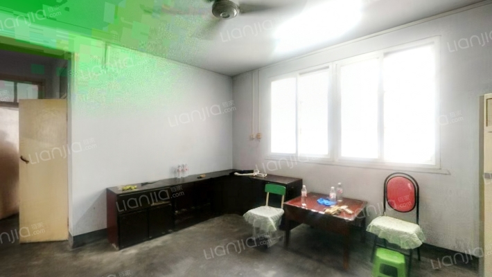 文明路财政局家属院二手房实景图