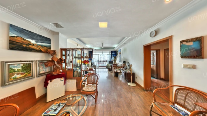 黄金堡公寓二手房实景图