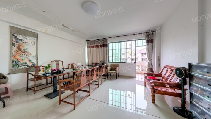 玉和花园二手房实景图