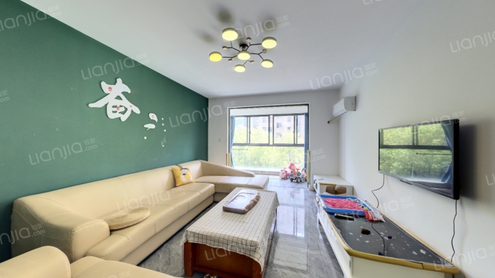 冠苑小区二手房实景图