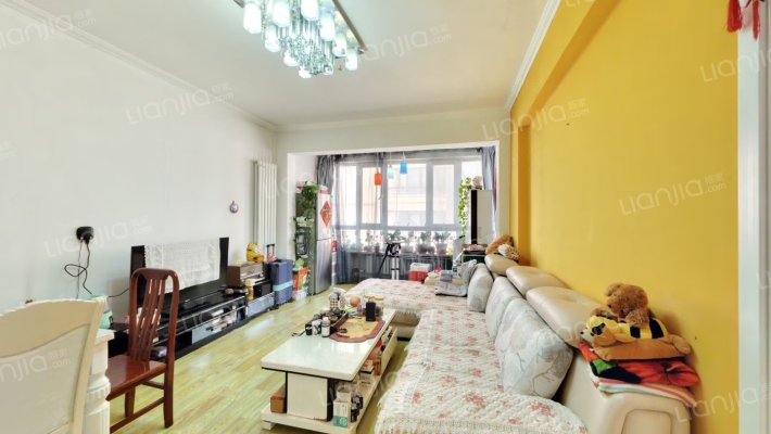 文海溪畔二手房实景图