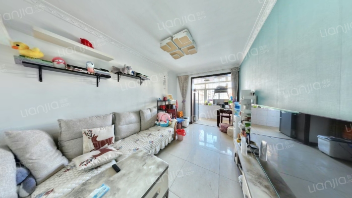 西坝新村651号二手房实景图