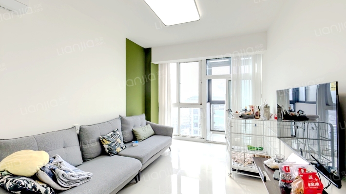 正弘山二手房实景图