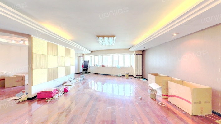 世纪广场二手房实景图