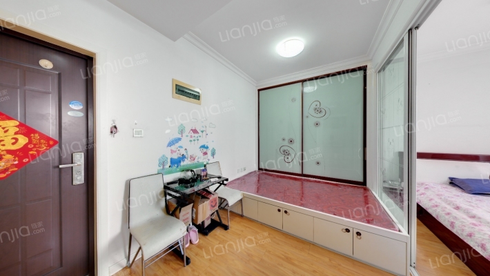 名品公寓二手房实景图