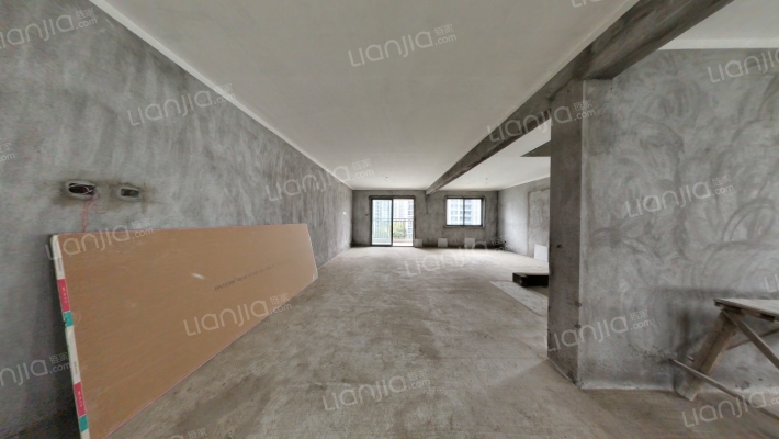 大东海中央府D区二手房实景图