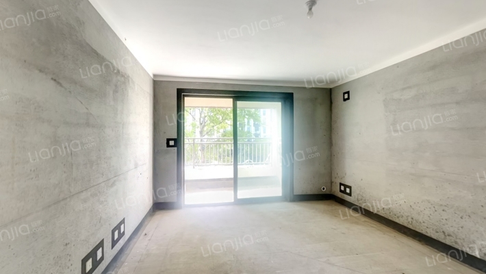 建业城二期二手房实景图