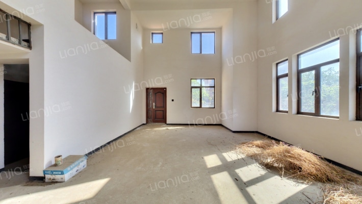 世茂龙湾四期二手房实景图