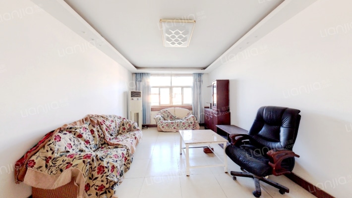 东三街北段4号院二手房实景图