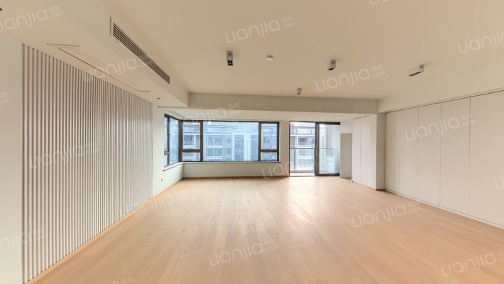 龙湖景粼玖序三组团二手房实景图