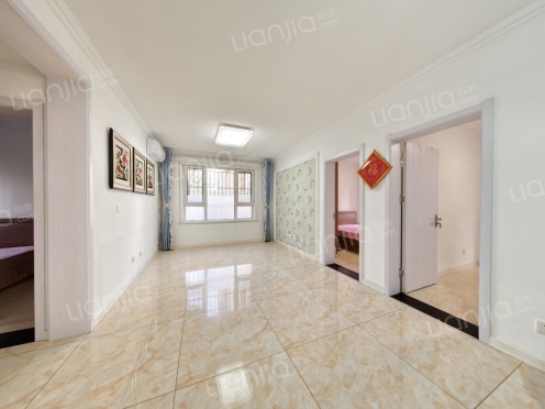 整租·华融蓝海洋望海 3室1厅 东/南/北