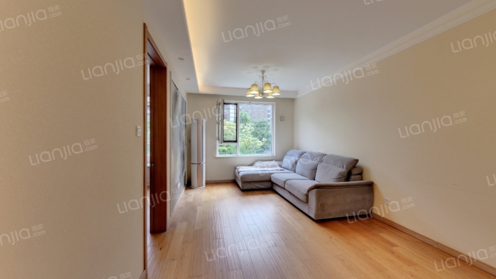 万科蓝山二手房实景图