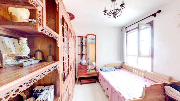 耀华名邸二手房实景图