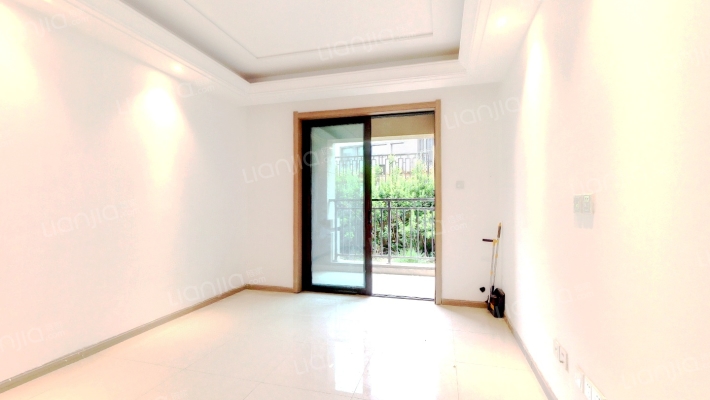 绿地花语城水泽苑二手房实景图