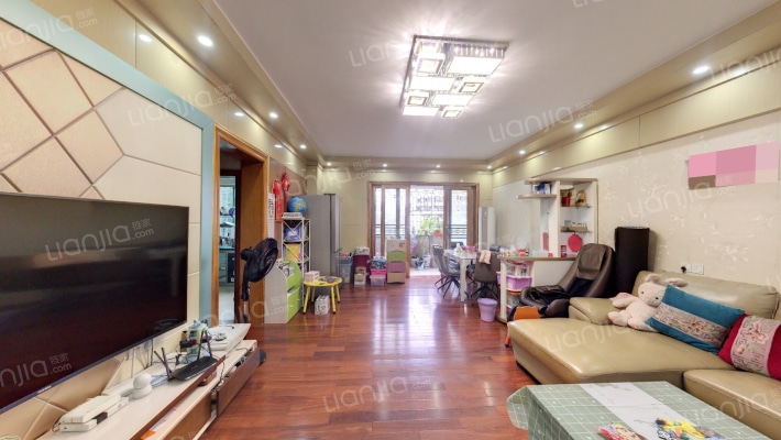 海滨大厦二手房实景图