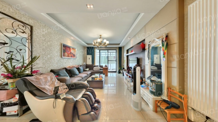 金地格林小城莱茵区二手房实景图