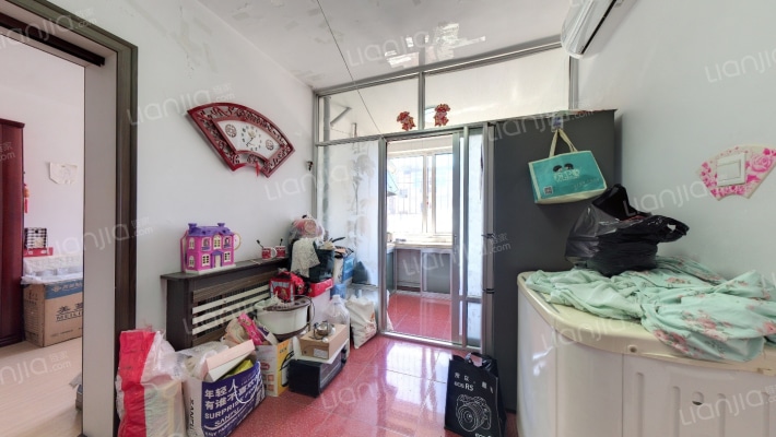 德华路二手房实景图