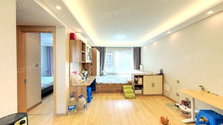 万科首府未来城二期二手房实景图