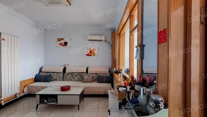 义圣宫路1号院二手房实景图