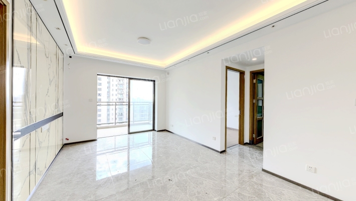 珑远翠珑湾二手房实景图