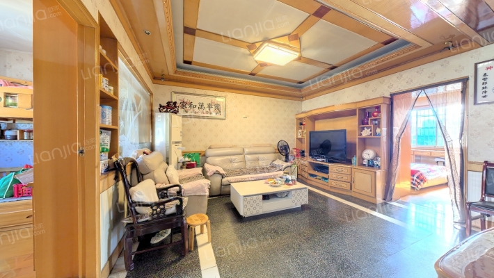 中南公寓二手房实景图