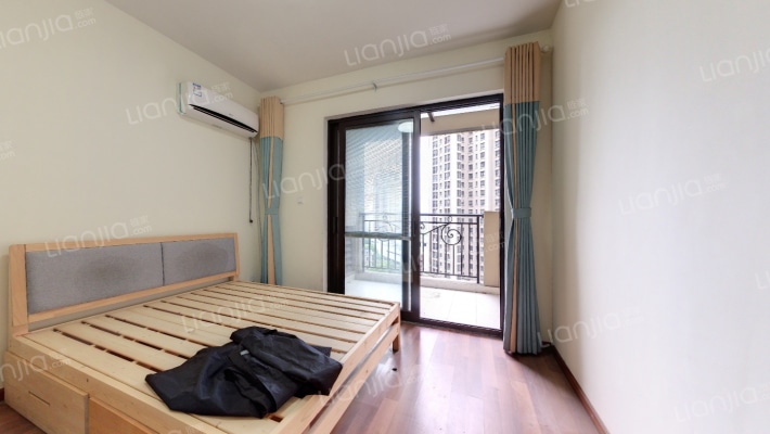 华润新悦天地二手房实景图