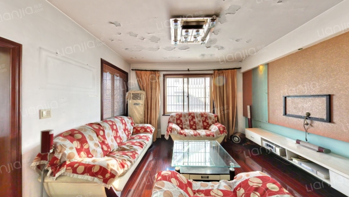 兴越南区二手房实景图