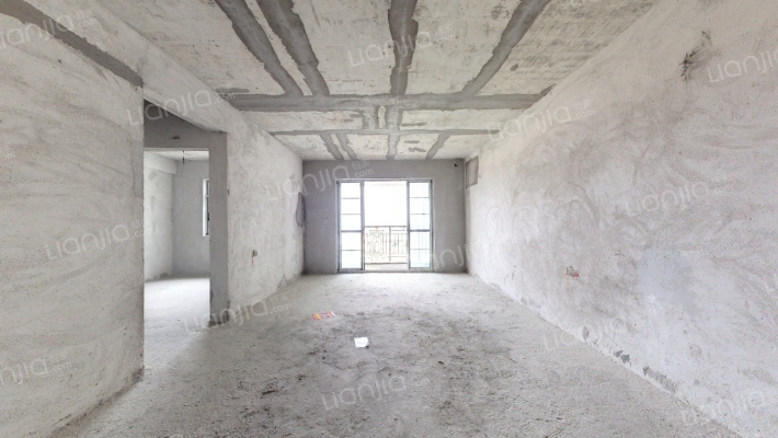 祈福聚龙堡二手房实景图