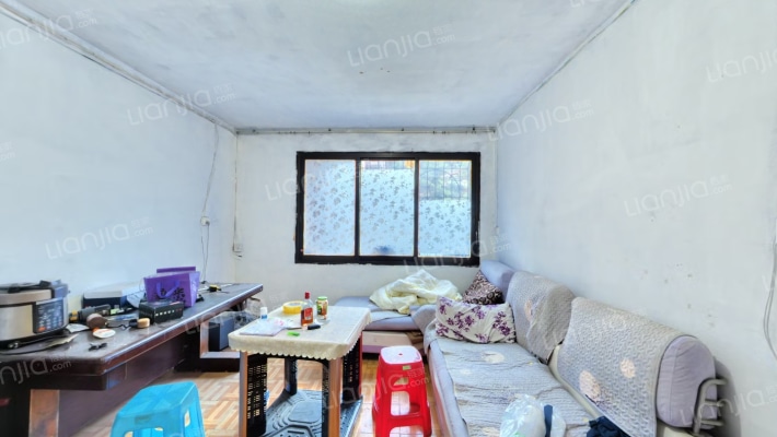 三五厂生活区二手房实景图