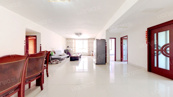 华兴苑B区二手房实景图