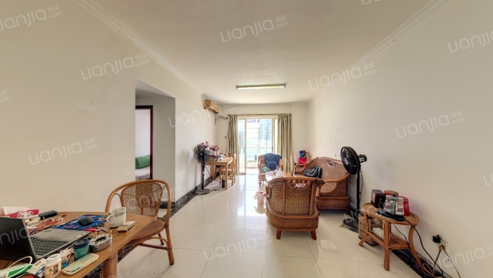 盛大蓝庭二手房实景图