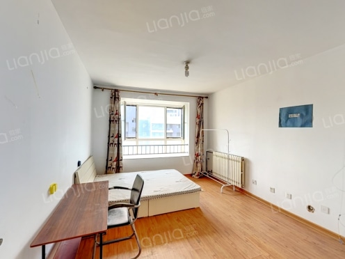 合租·和达和城 3居室 南卧