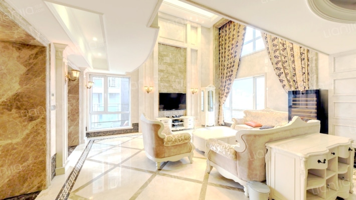 万川锦苑二手房实景图