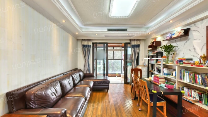 九龙仓风华里二手房实景图