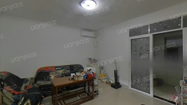 手表家属厂二手房实景图