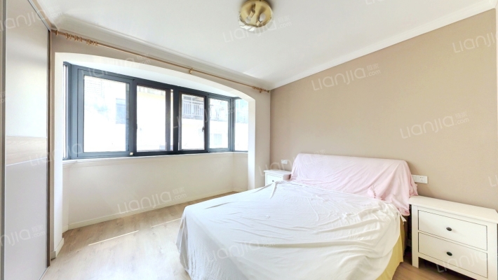 愚园坊二手房实景图