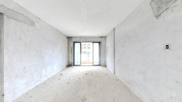 盈凯名邸二手房实景图