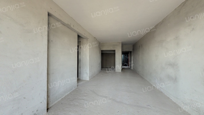 富盈凯旋城二手房实景图