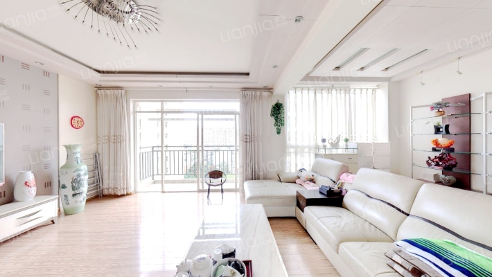 理想小镇二手房实景图