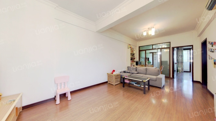 第三附属医院宿舍二手房实景图