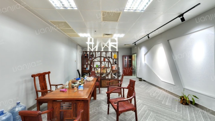 横琴总部大厦二手房实景图