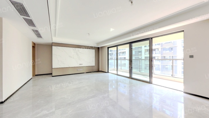 龙湖龙悦台二手房实景图