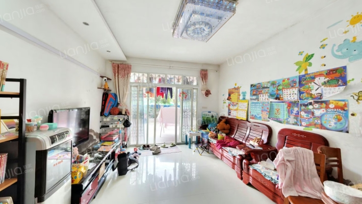 城市假日二手房实景图