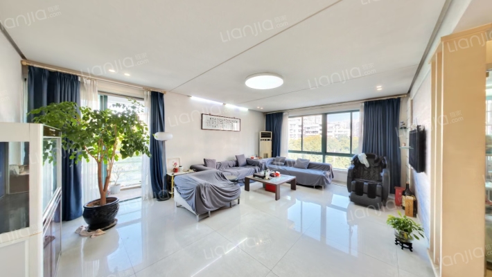 新世界新家园二手房实景图