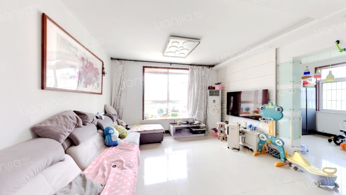 金湾名庭二手房实景图