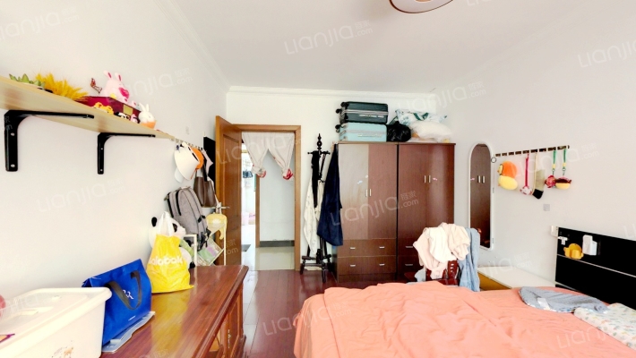 万临家园二手房实景图