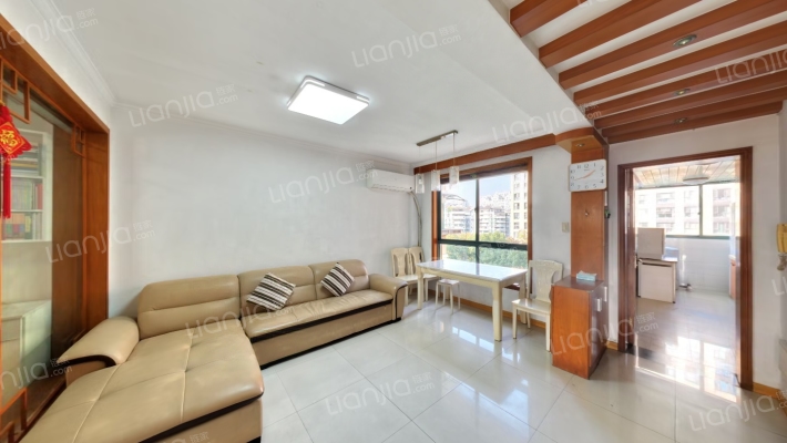 东新园雪峰苑二手房实景图