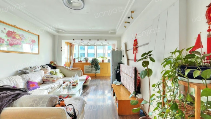 临洮街一安小区二手房实景图