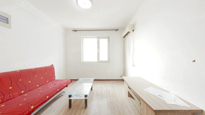 银河颐园二手房实景图